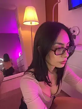 Romma95  live sex cam