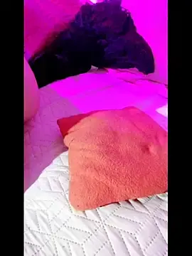 Amputee_woman  live sex cam