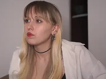 IdaEstel  live sex cam