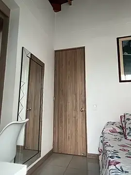 Verito_hot  live sex cam