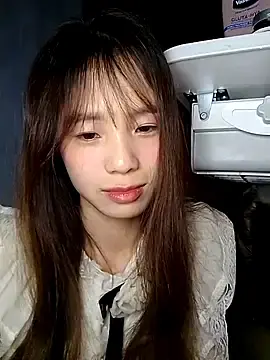 Vitamin-Heart0  live sex cam