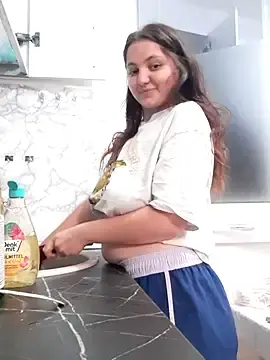 Vivi_bby  live sex cam