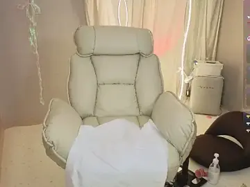 2hyun__KOREA  live sex cam