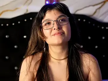 ARTEMISAKIM  live sex cam