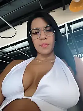 AntonelaVasquez  live sex cam