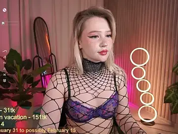 LauraWifeness  live sex cam