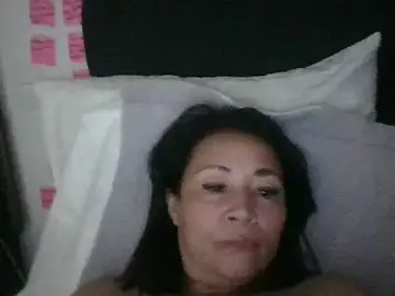 MaryMontess  live sex cam