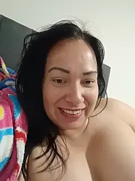 Venuss19  live sex cam