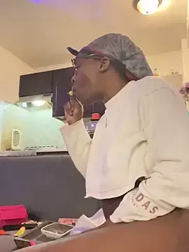 Littyleesh1  live sex cam