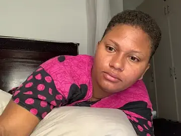 Madell  live sex cam