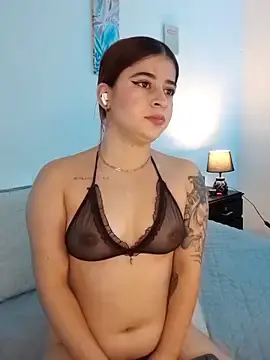 Martina_connor1  live sex cam