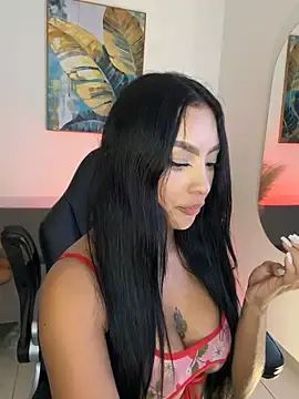 Sarawinstone  live sex cam