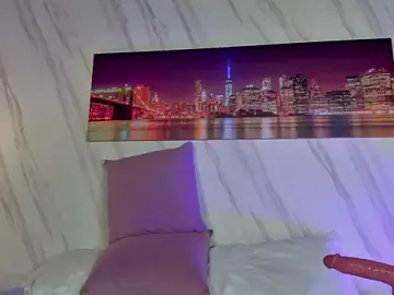 Zaraquiinn  live sex cam