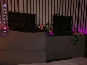 Casey_Sweeet  live sex cam