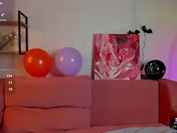 Casey_Sweeet  live sex cam