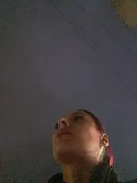 Emily-Fire  live sex cam