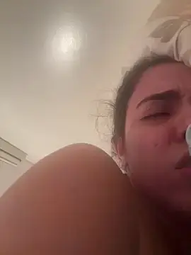 Bela2067  live sex cam