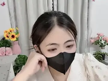 MIJ-Uwuu  live sex cam