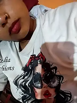 Sexy_Divya__  live sex cam