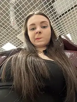 Ttixmila  live sex cam