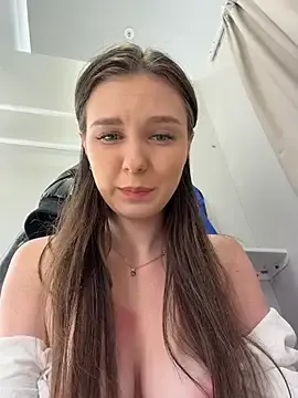 Ttixmila  live sex cam
