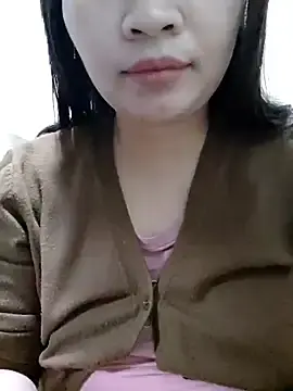 Wetpussymomx  live sex cam