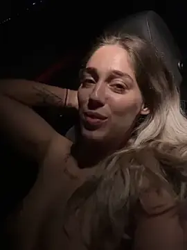 ZenyShy  live sex cam