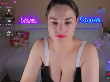 Camilla__one__  live sex cam