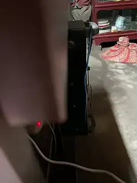 Horny_chubby_girl_  live sex cam
