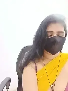 Lucky-Deepthi  live sex cam