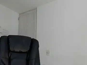 Katrhin_66  live sex cam