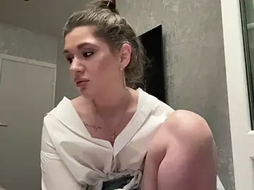 AmmieMinish  live sex cam