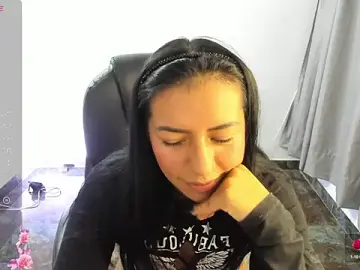 Doll_Channelx  live sex cam