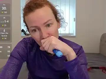 GingerMak  live sex cam