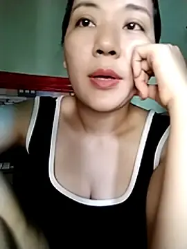 Lyrose_2k  live sex cam