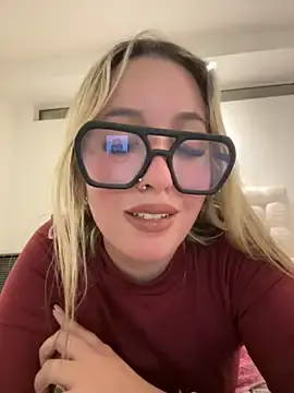 Mialunaxx  live sex cam