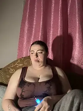 Miskissa55  live sex cam