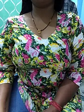 Priya-89  live sex cam