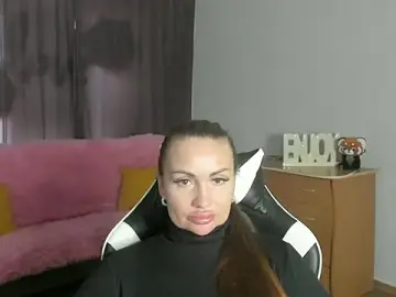 StripGyrl  live sex cam