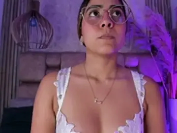 VannesaSmith  live sex cam