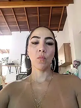 VenussVega  live sex cam