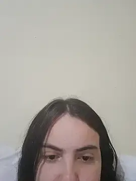 Pryvssouzaa  live sex cam