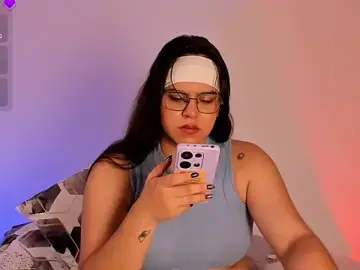 Veronica185  live sex cam