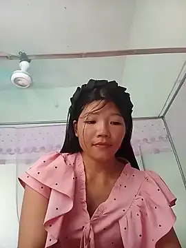 -Quyny-  live sex cam