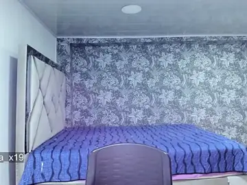Daniela_x19  live sex cam