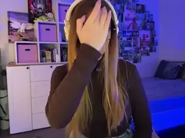 LinaWitch  live sex cam