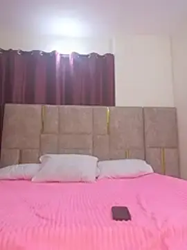 Slim_And_Thick  live sex cam