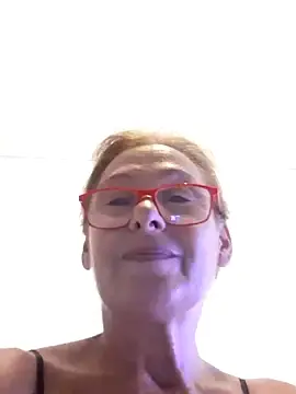Fragrance72  live sex cam