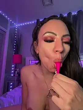 Sashapearl23  live sex cam