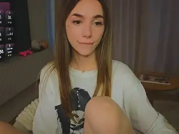 Shuggybaby  live sex cam